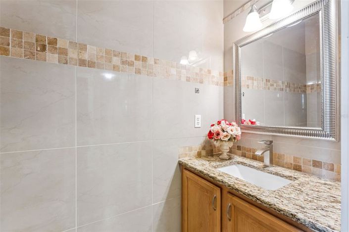 Image No.16-4 Bed House for sale