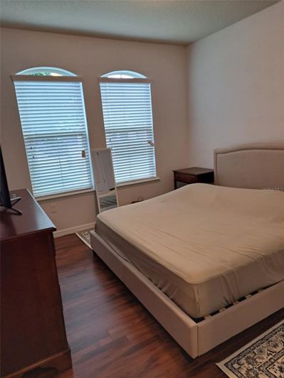Image No.17-4 Bed House for sale