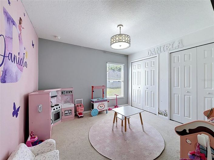 Image No.25-4 Bed House for sale