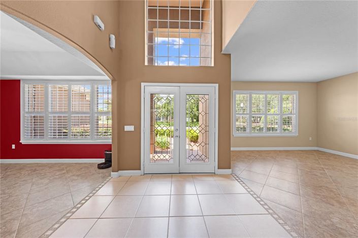 Image No.4-5 Bed House for sale