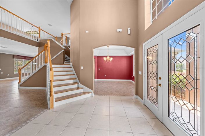 Image No.5-5 Bed House for sale