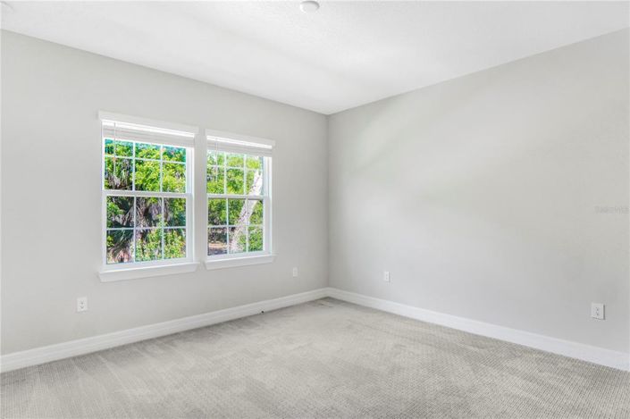Image No.55-5 Bed House for sale