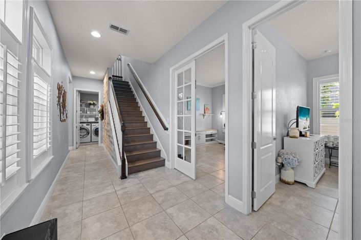 Image No.40-5 Bed House for sale