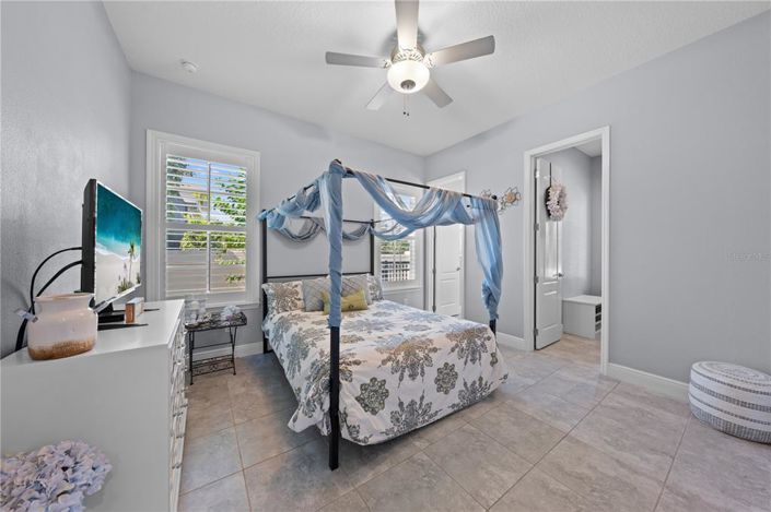 Image No.44-5 Bed House for sale