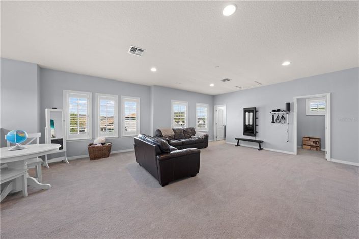 Image No.58-5 Bed House for sale