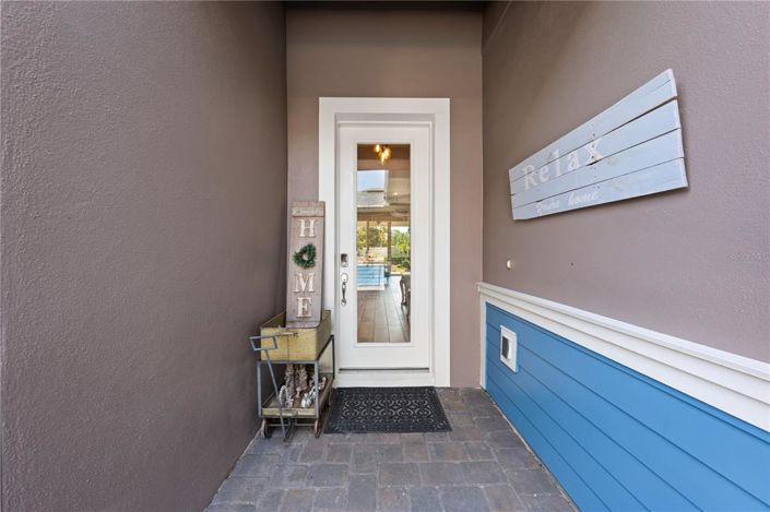 Image No.6-5 Bed House for sale