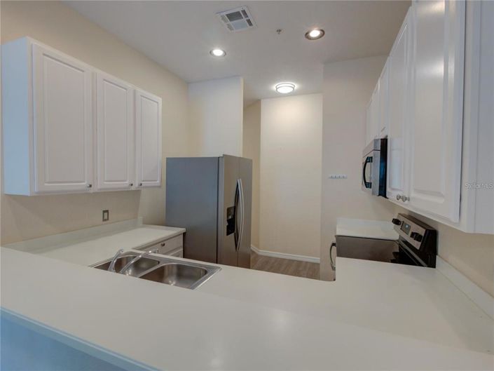 Image No.12-3 Bed Apartment for sale