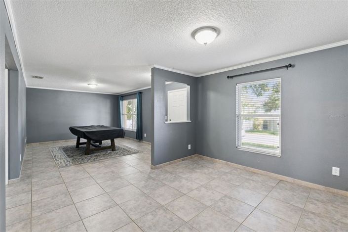 Image No.5-5 Bed House for sale