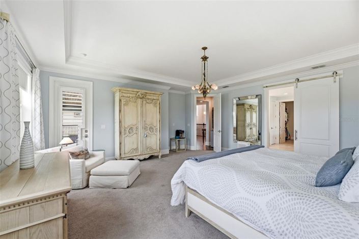 Image No.32-5 Bed House for sale