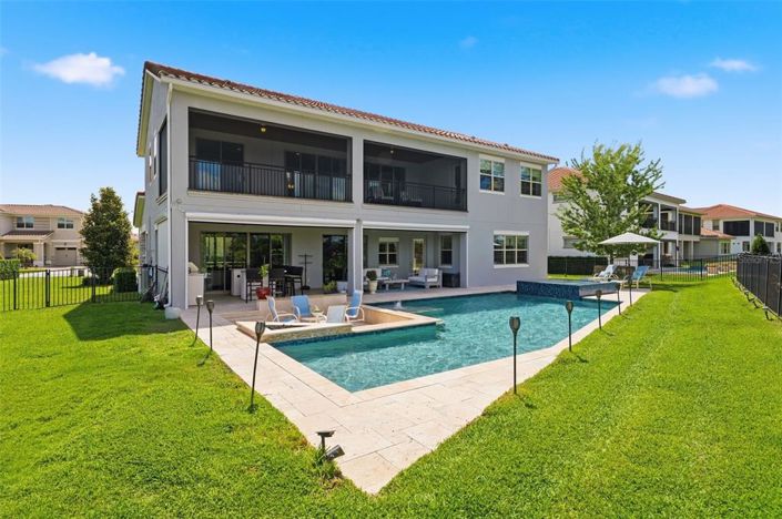 Image No.44-5 Bed House for sale