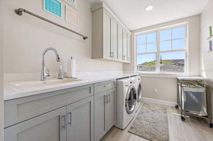 Image No.37-6 Bed House for sale