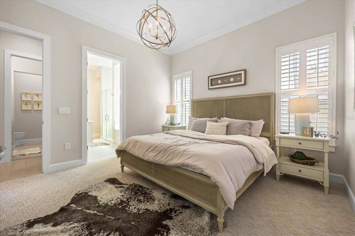 Image No.49-6 Bed House for sale