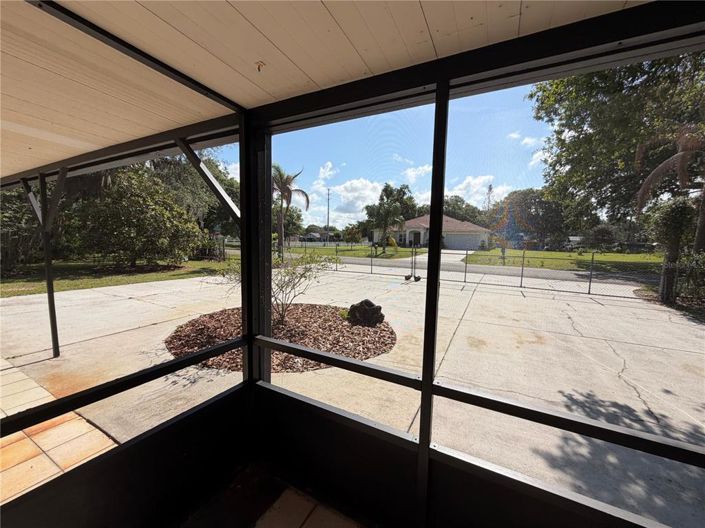 Image No.36-3 Bed House for sale