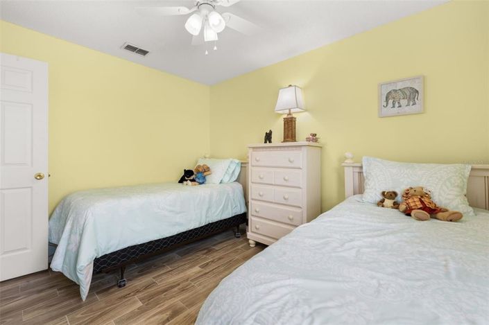 Image No.25-4 Bed House for sale