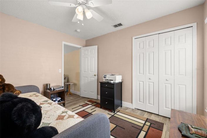 Image No.28-4 Bed House for sale