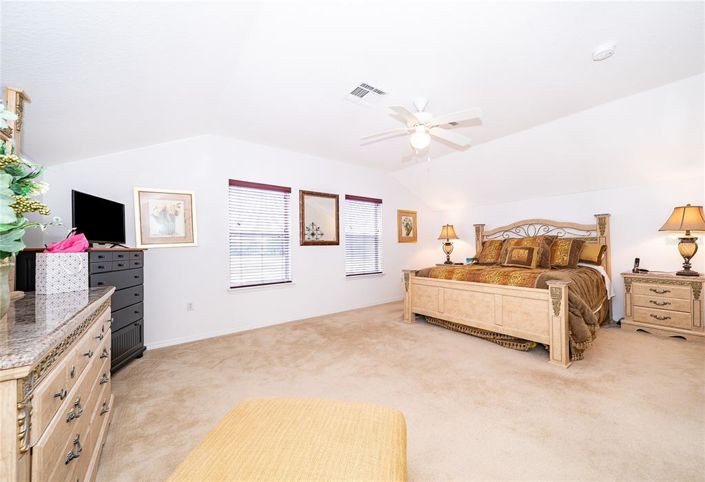 Image No.30-5 Bed House for sale