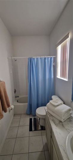 Image No.20-4 Bed House for sale