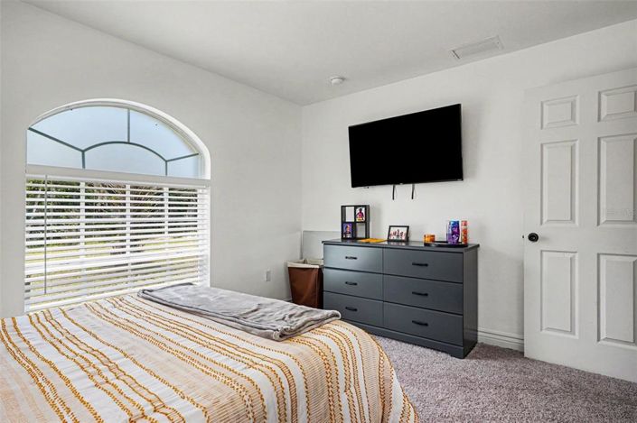 Image No.19-4 Bed House for sale