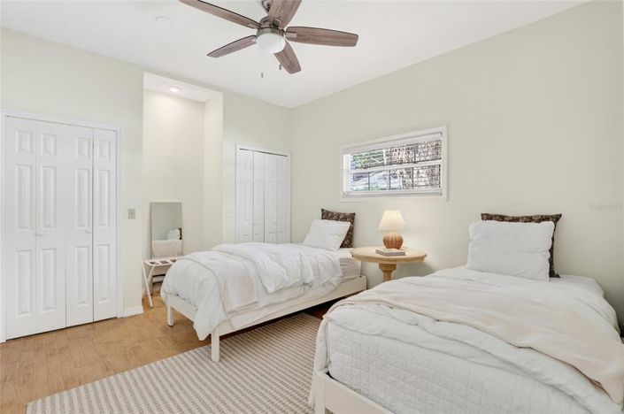 Image No.26-3 Bed House for sale