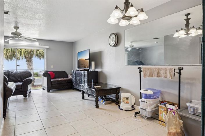 Image No.3-2 Bed Townhouse for sale