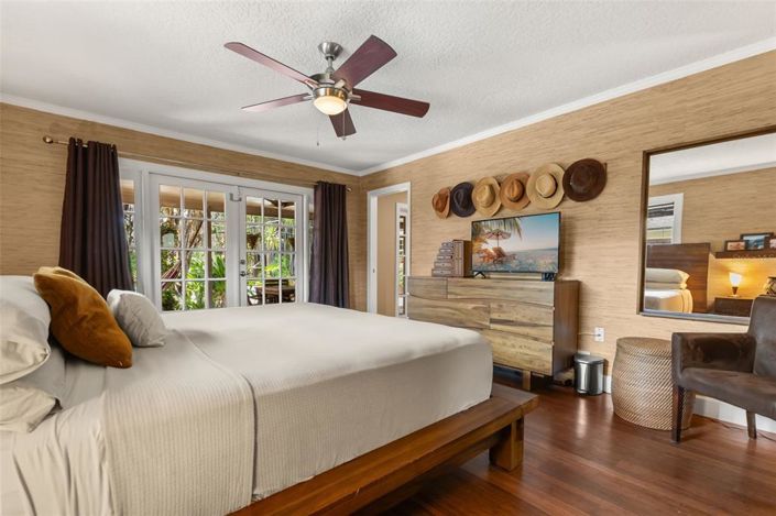 Image No.35-4 Bed House for sale