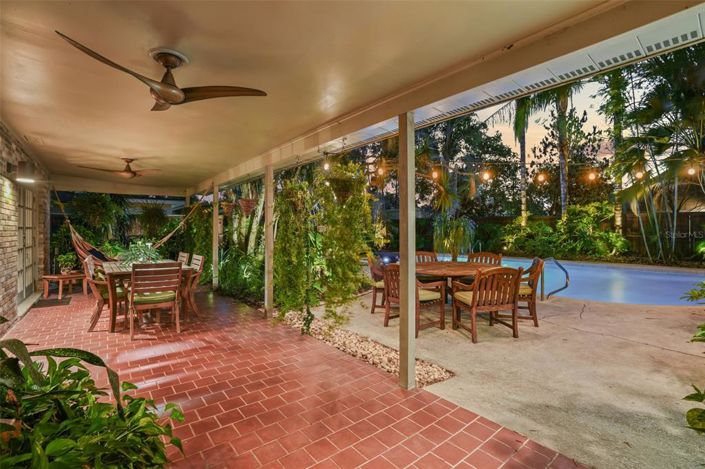 Image No.44-4 Bed House for sale