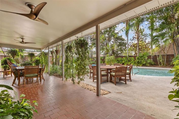 Image No.45-4 Bed House for sale