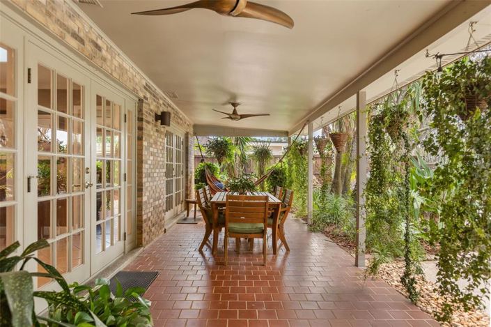 Image No.48-4 Bed House for sale