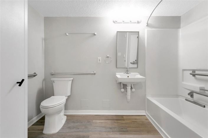 Image No.15-3 Bed Apartment for sale
