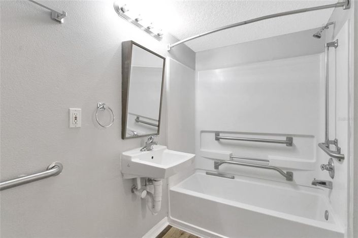 Image No.16-3 Bed Apartment for sale