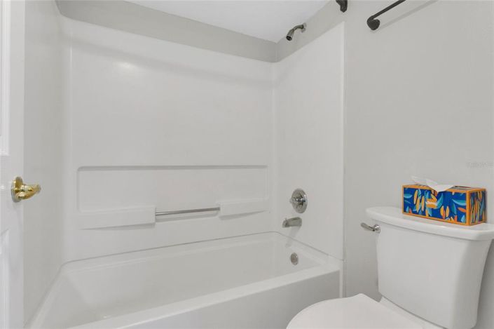 Image No.21-3 Bed Apartment for sale
