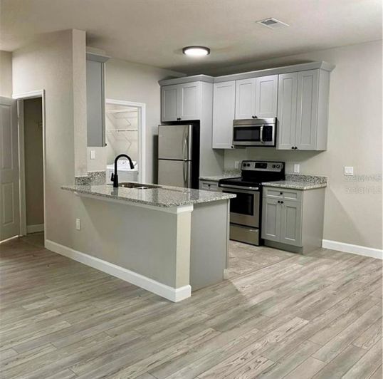 Image No.3-2 Bed Apartment for sale