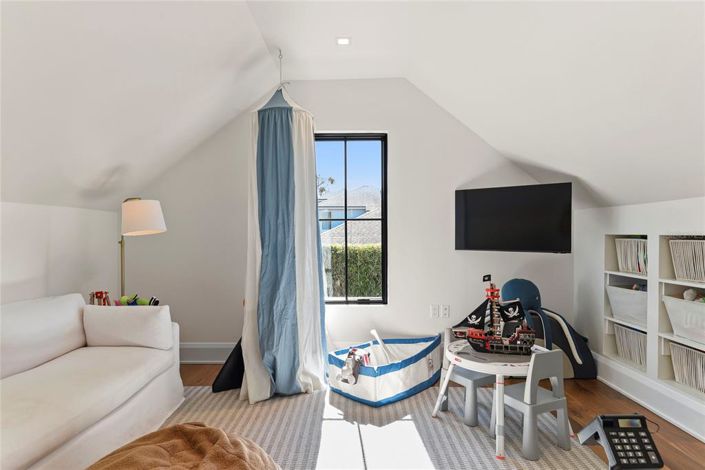 Image No.29-3 Bed House for sale