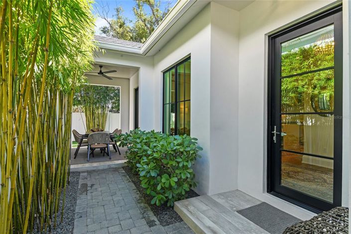 Image No.34-3 Bed House for sale