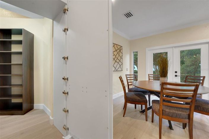 Image No.27-7 Bed House for sale