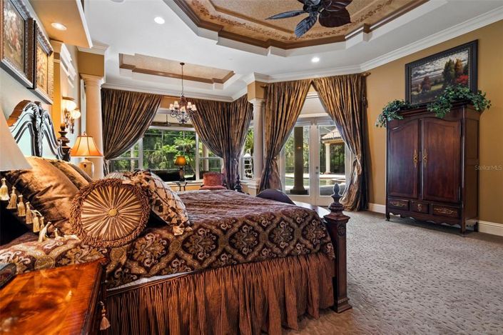 Image No.35-7 Bed House for sale