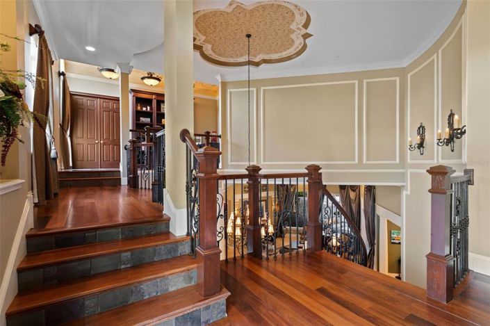 Image No.43-7 Bed House for sale