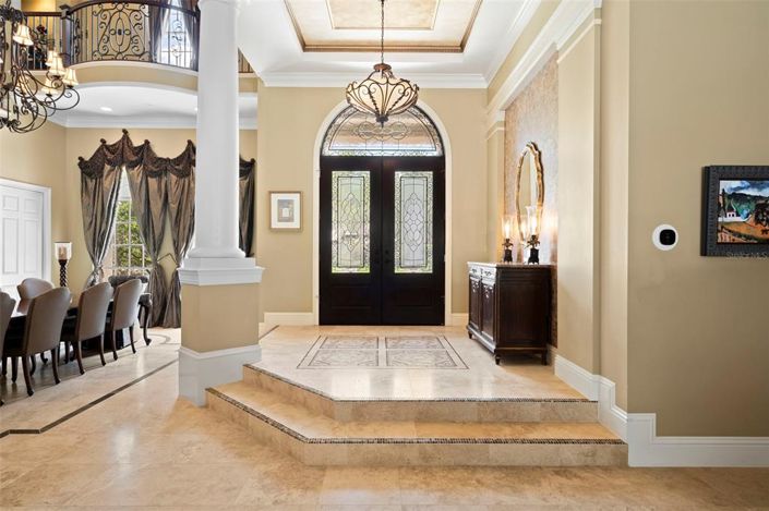 Image No.7-7 Bed House for sale