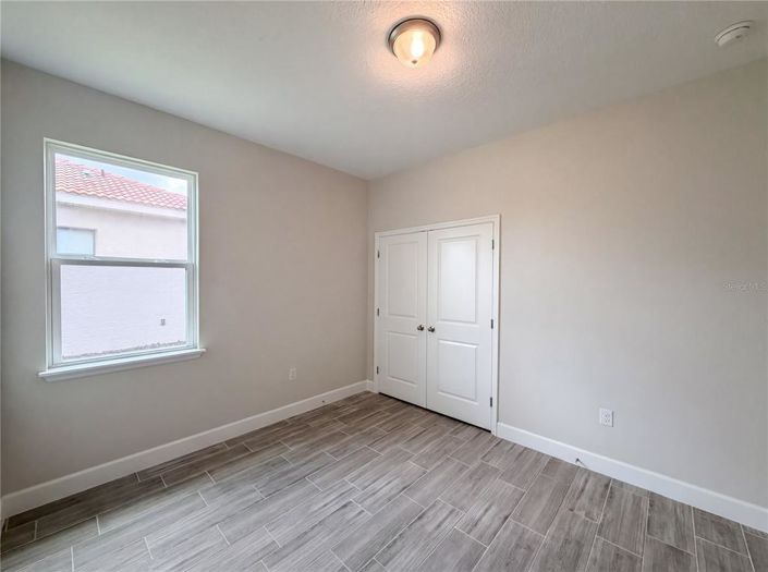 Image No.14-4 Bed House for sale