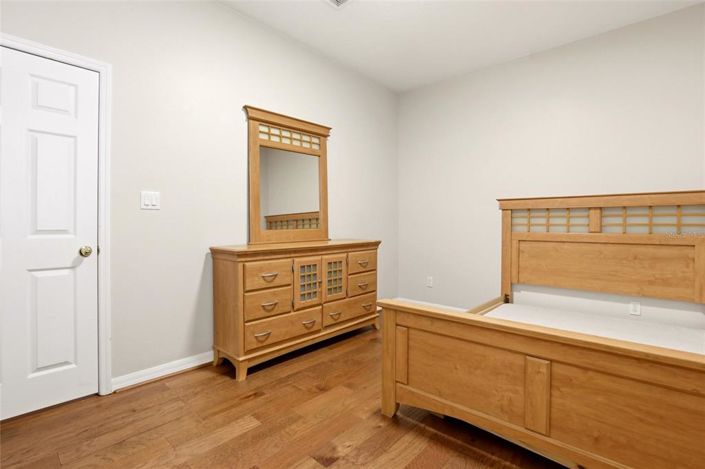 Image No.24-3 Bed House for sale