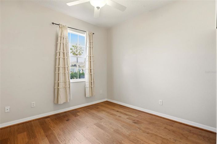 Image No.27-3 Bed House for sale