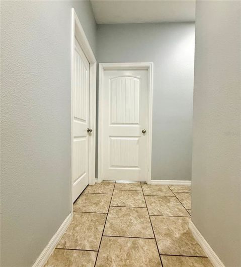 Image No.18-3 Bed House for sale