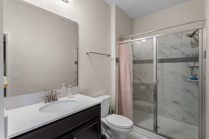 Image No.38-6 Bed House for sale