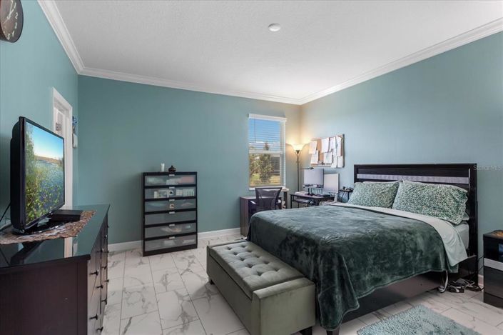 Image No.39-6 Bed House for sale