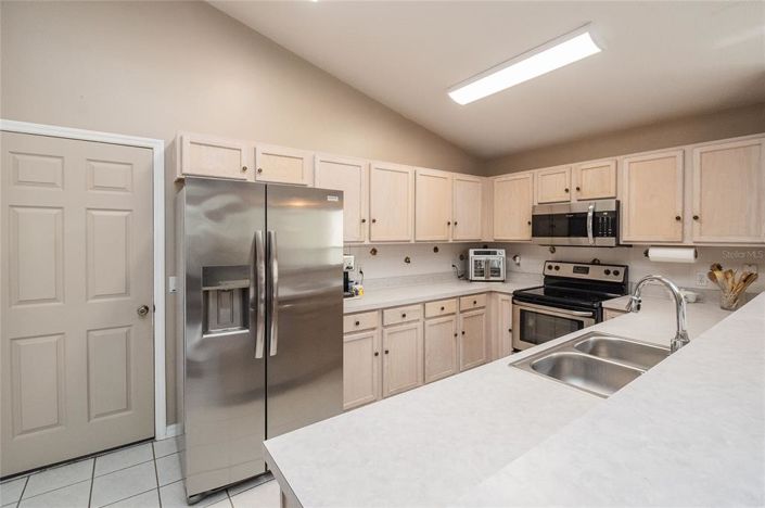 Image No.4-4 Bed House for sale