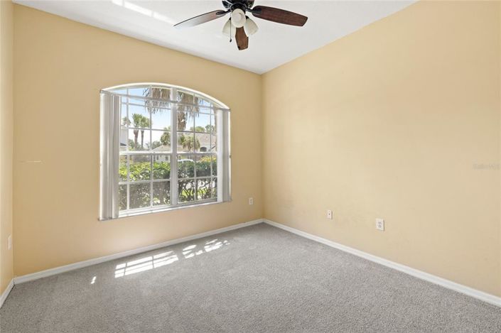 Image No.20-4 Bed House for sale
