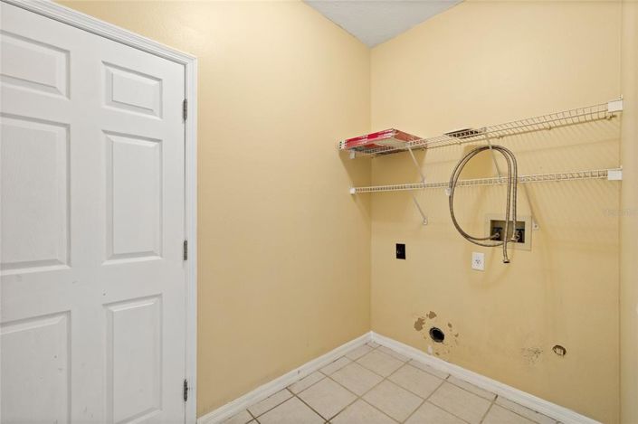 Image No.28-4 Bed House for sale