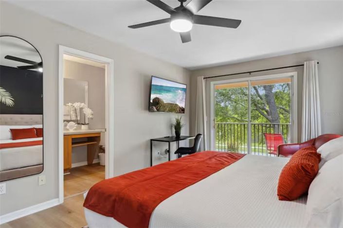 Image No.18-4 Bed Townhouse for sale
