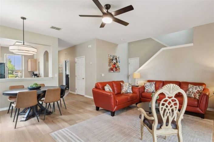 Image No.8-4 Bed Townhouse for sale
