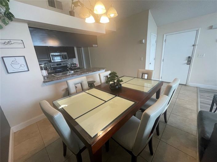 Image No.17-3 Bed Apartment for sale